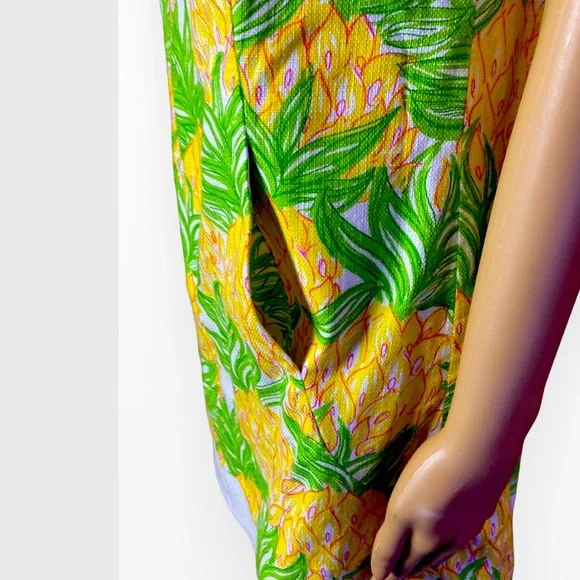 Lilly Pulitzer Multicolored Pineapple
Tropical Sleeveless Scalloped Dress Sz 6 - Picture 5 of 9